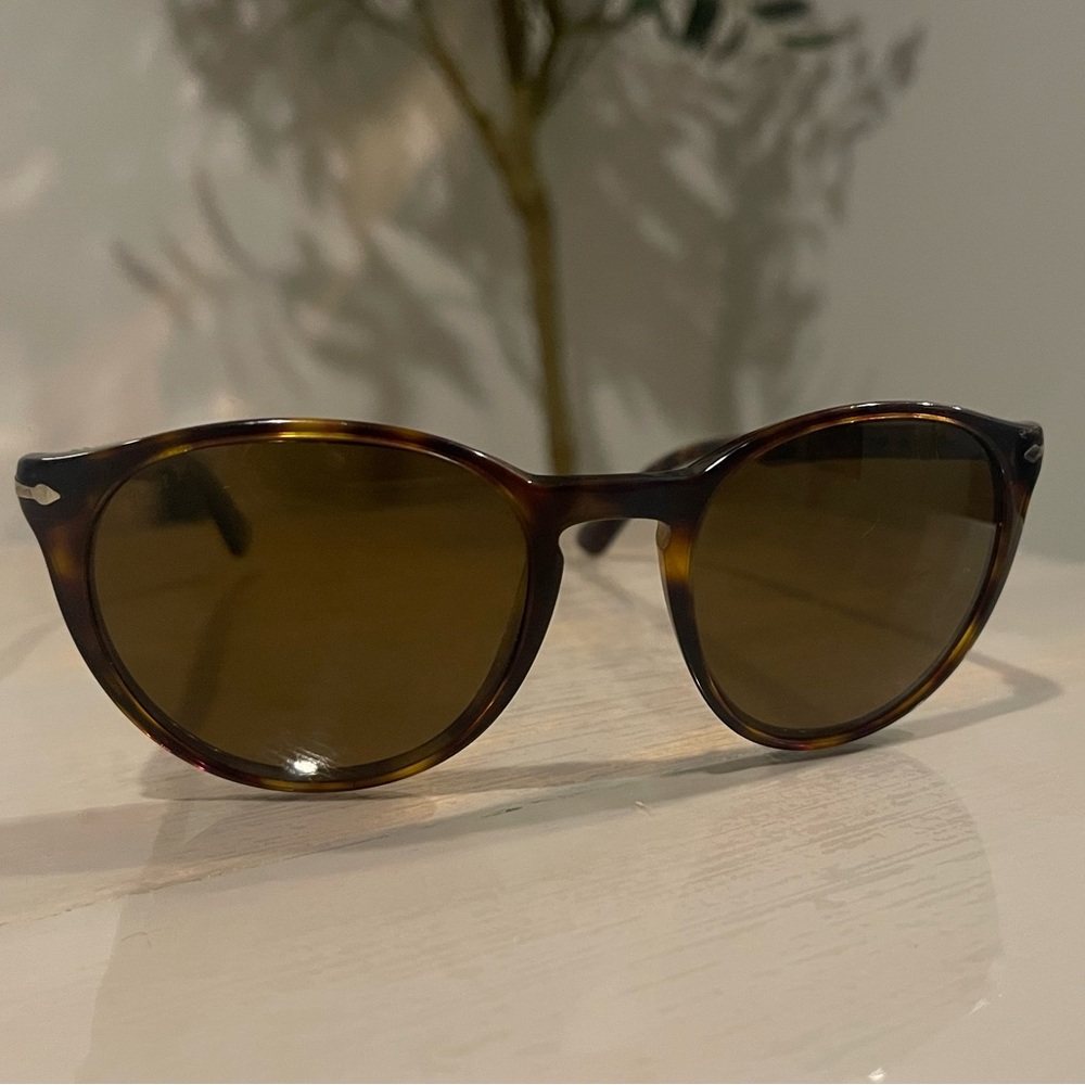 Persol Polarized Sunglasses PO31525 - like new